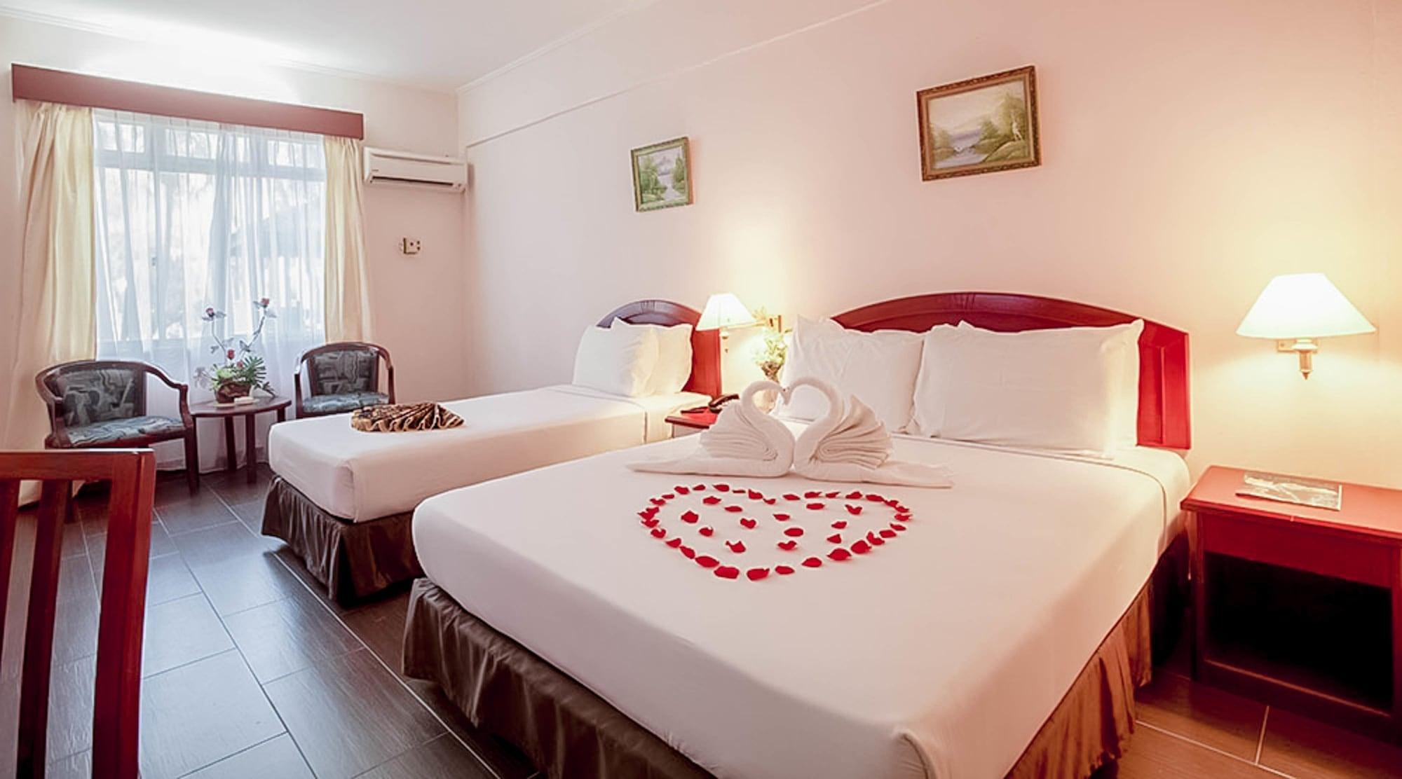 Hotel Seri Malaysia Rompin Куала Ромпин Екстериор снимка