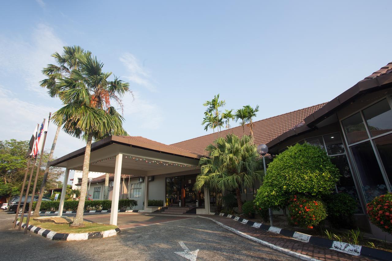 Hotel Seri Malaysia Rompin Куала Ромпин Екстериор снимка