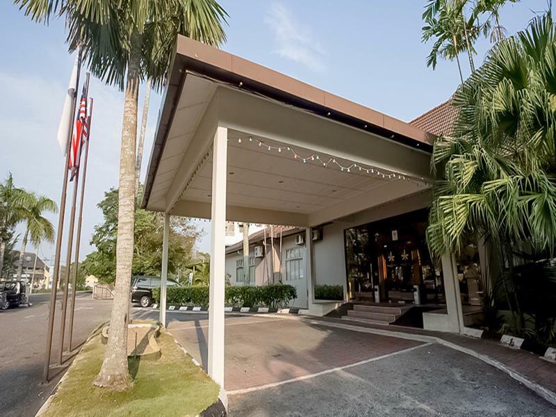 Hotel Seri Malaysia Rompin Куала Ромпин Екстериор снимка