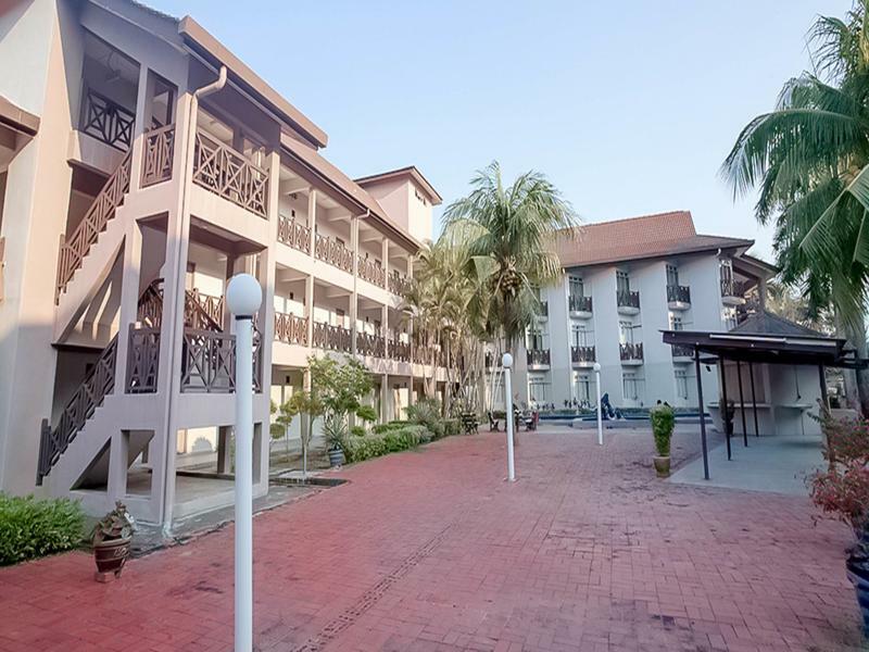 Hotel Seri Malaysia Rompin Куала Ромпин Екстериор снимка